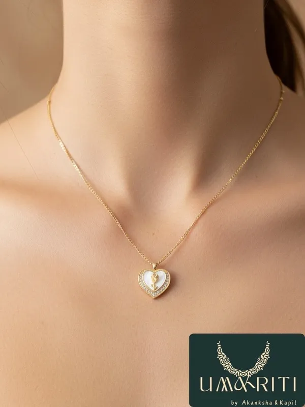 Gold_Golden_Arrow_Heart_Necklace_For_Women